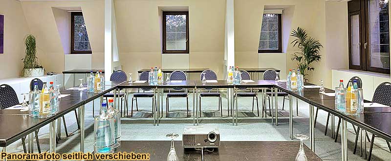 Urlaub im Schlosshotel im Taunus, Kurzurlaub bei Frankfurt am Main zwischen Niedernhausen, Eppstein, Kelkheim, Liederbach, Knigsstein und Kronberg